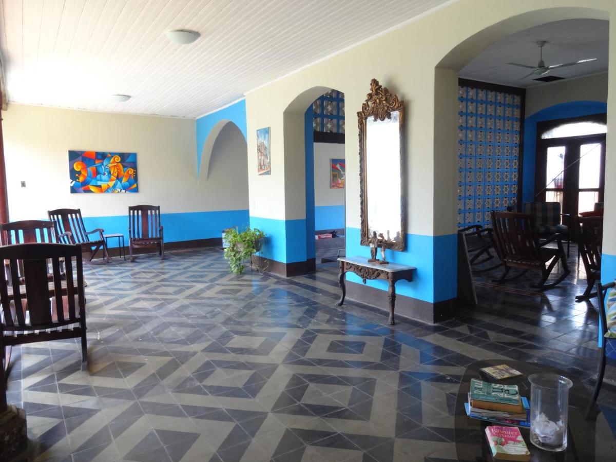 Harvest House Nicaragua 호텔 León 외부 사진