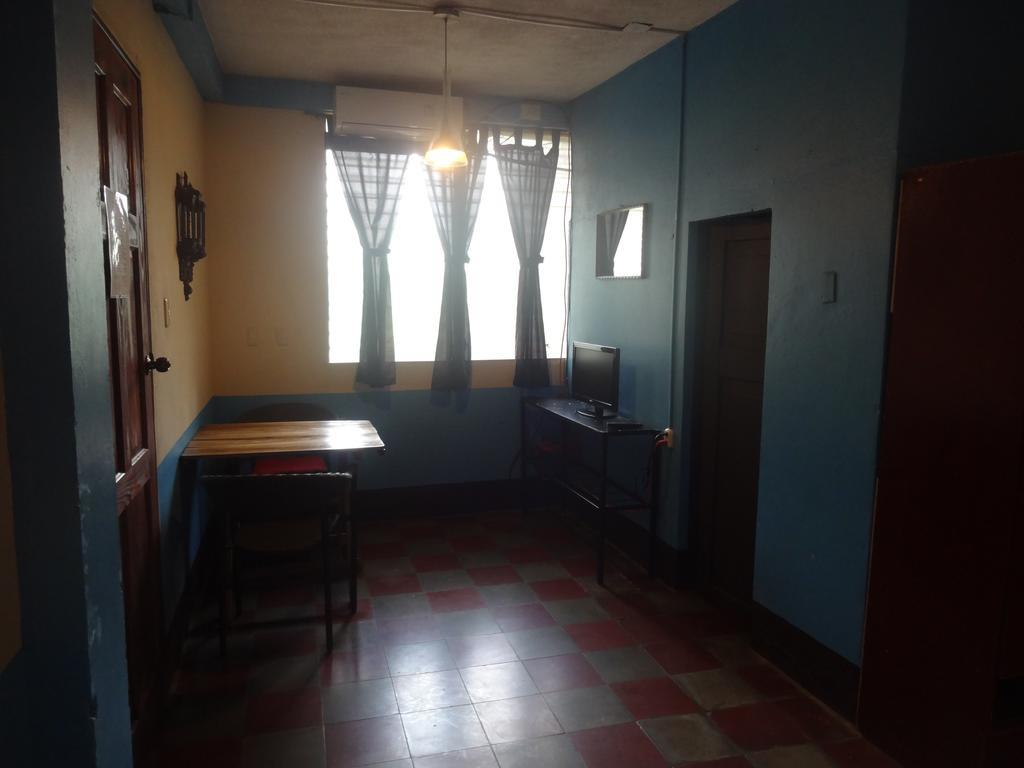 Harvest House Nicaragua 호텔 León 외부 사진
