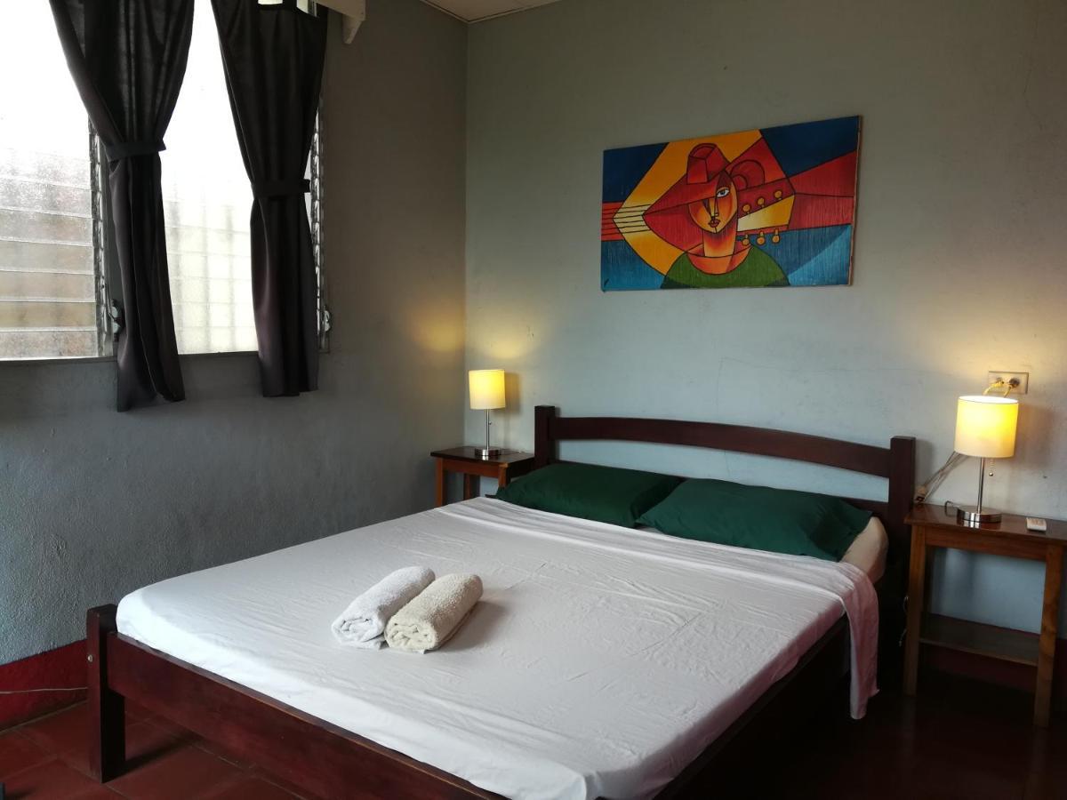 Harvest House Nicaragua 호텔 León 외부 사진